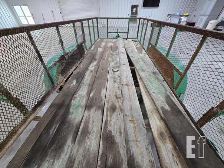 16-foot-tandem-axle-landscape-trailer-image-9