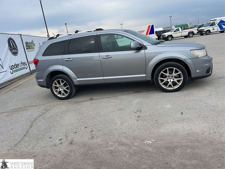 2017-dodge-journey-image-4
