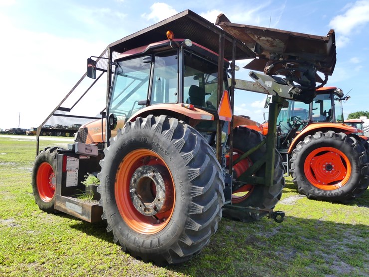 kubota-m108s-image-4