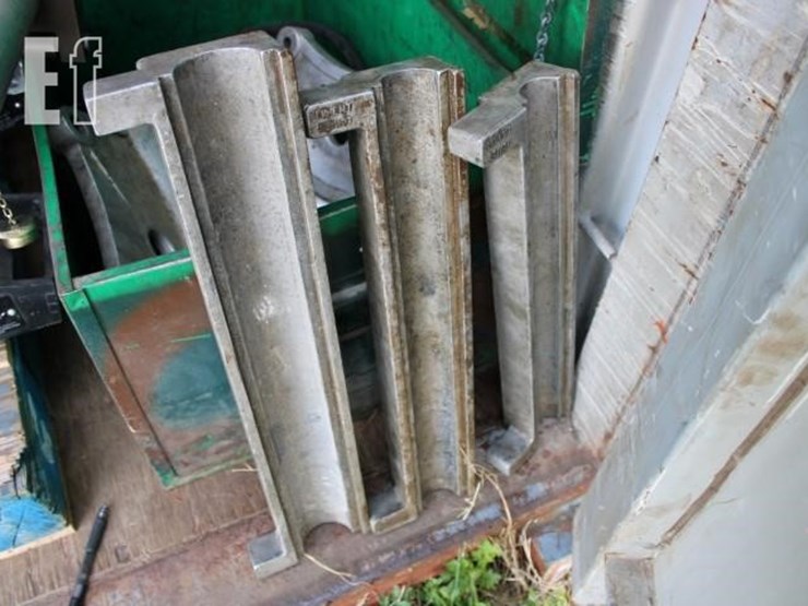 #503-green-lee-bow-with-ram-and-hose-1-1/4-1-1/2-a-image-3