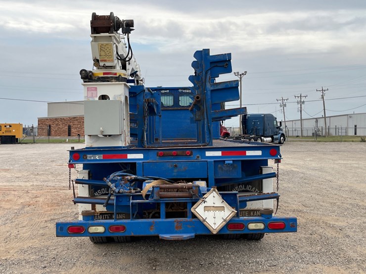 2002-sterling-lt9500-image-6