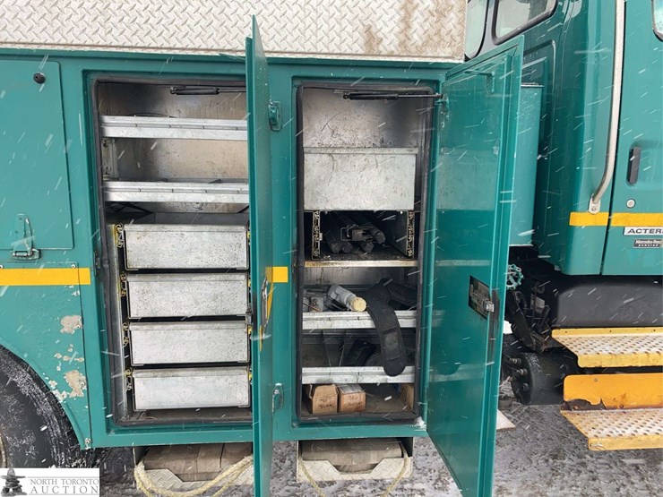 2007-sterling-acterra-image-37