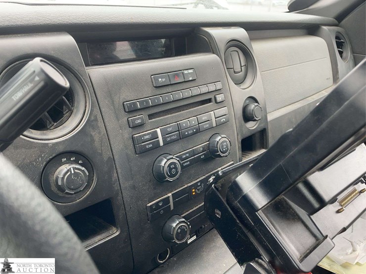 2014-ford-f150-image-13