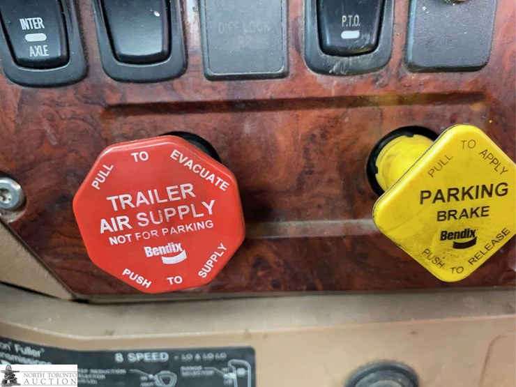 2014-mack-granite-t/a-crane-truck-image-8