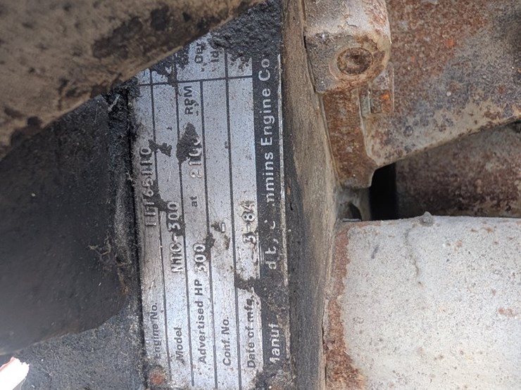 1984-ford-l9000-image-15