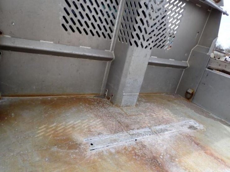 2017-ford-f750-image-40