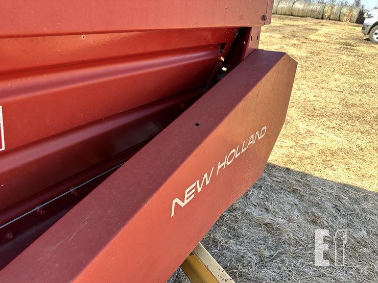 new-holland-791-image-6