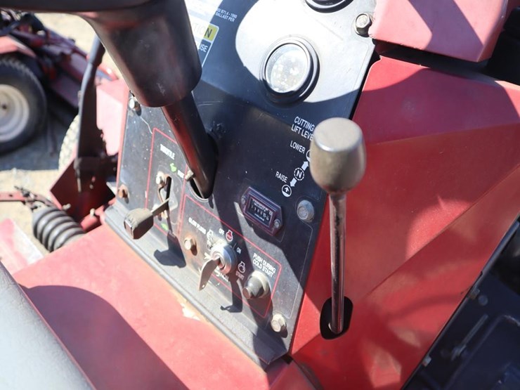 toro-reelmaster-2300d-image-15