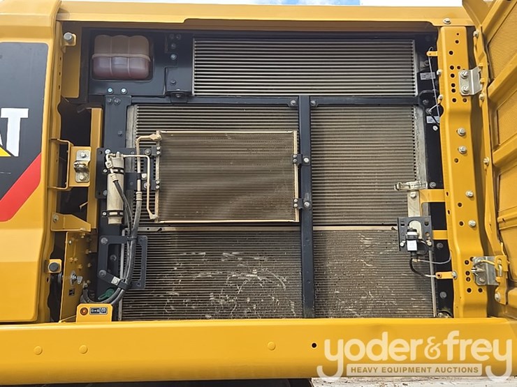 2019-caterpillar-336-image-44