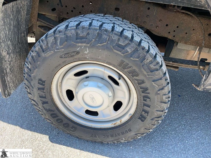 2015-ford-f250-image-21