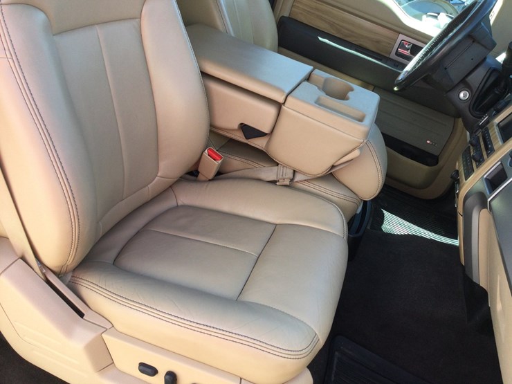 2011-ford-f150-lariat-image-10