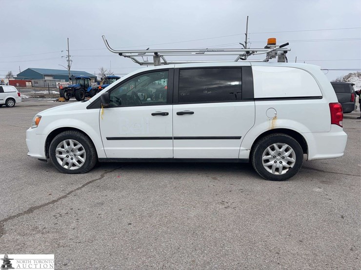 2015-ram-c/v-image-7