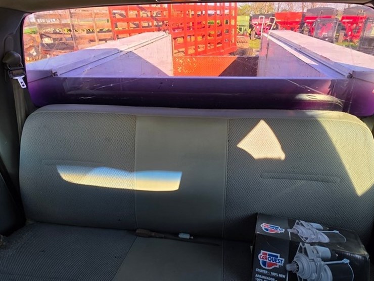 2004-ford-f350-image-48