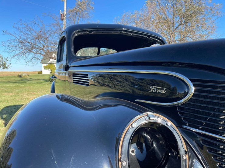 1939-ford-coupe-image-70