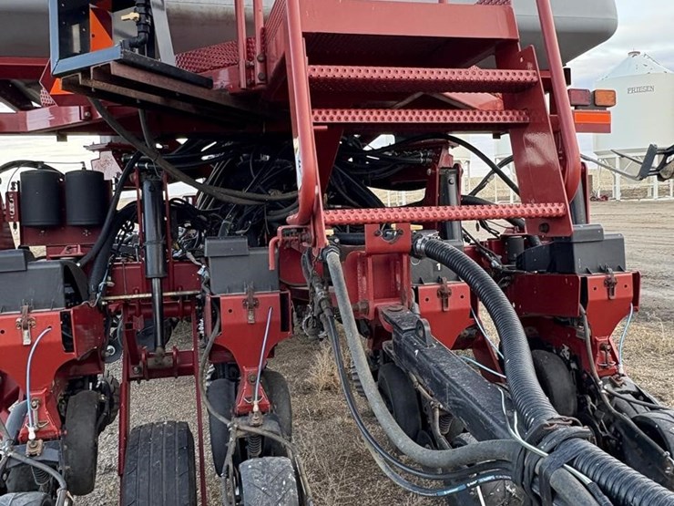 2012-case-ih-1250-image-25