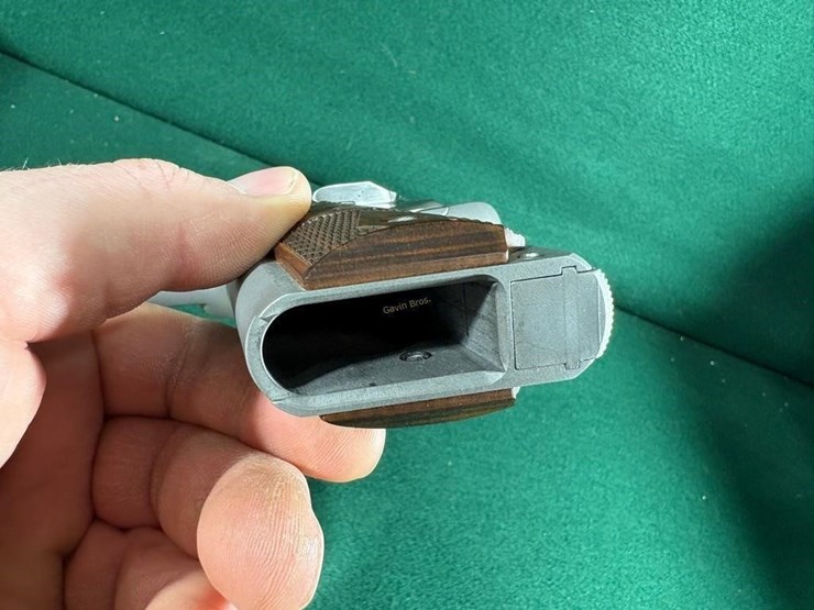 springfield-armory-mdl-1911-a1-45-auto-pistol-image-9