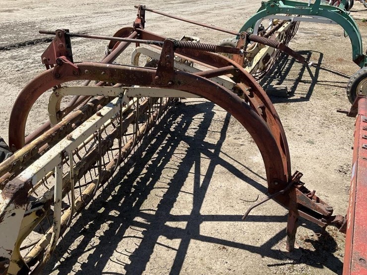 new-holland-260-image-15