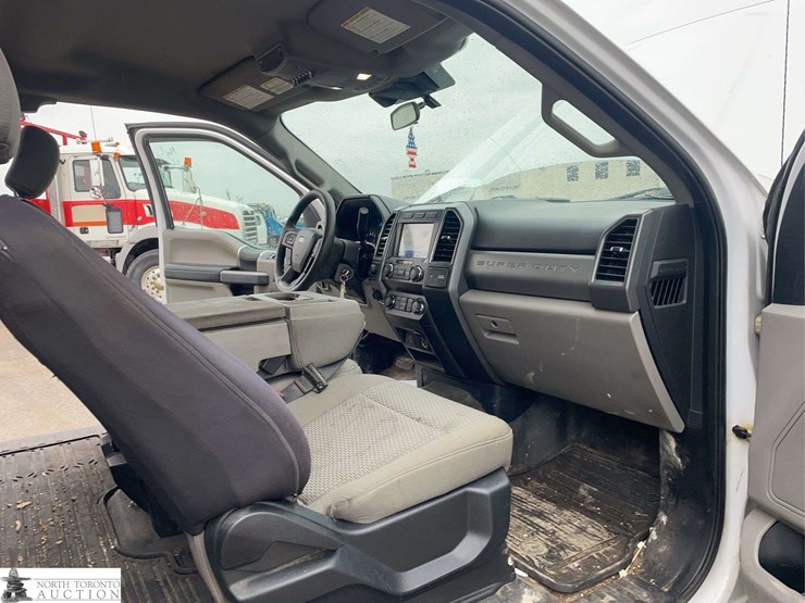 2020-ford-f250-image-18