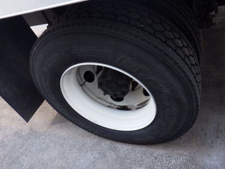 2023-kenworth-t280-image-5