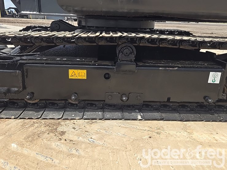 2020-doosan-dx60e-9cn-image-12