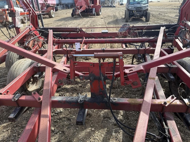 case-ih-4900-image-12