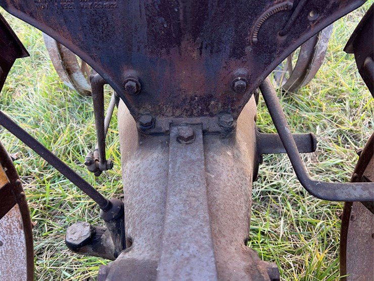 1924-fordson-tractor-image-44