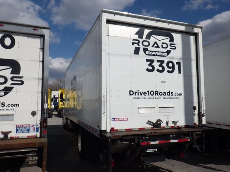 2020-hino-268a-image-8