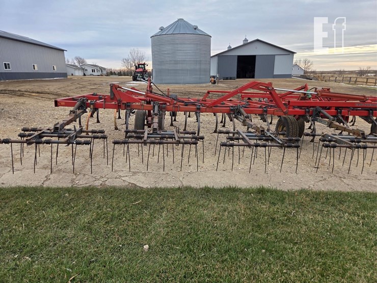 case-ih-4900-image-28