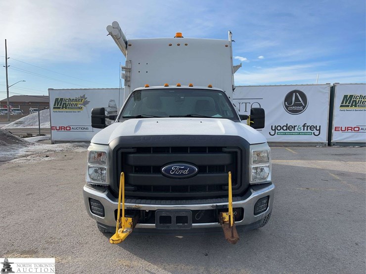 2013-ford-f350-image-2