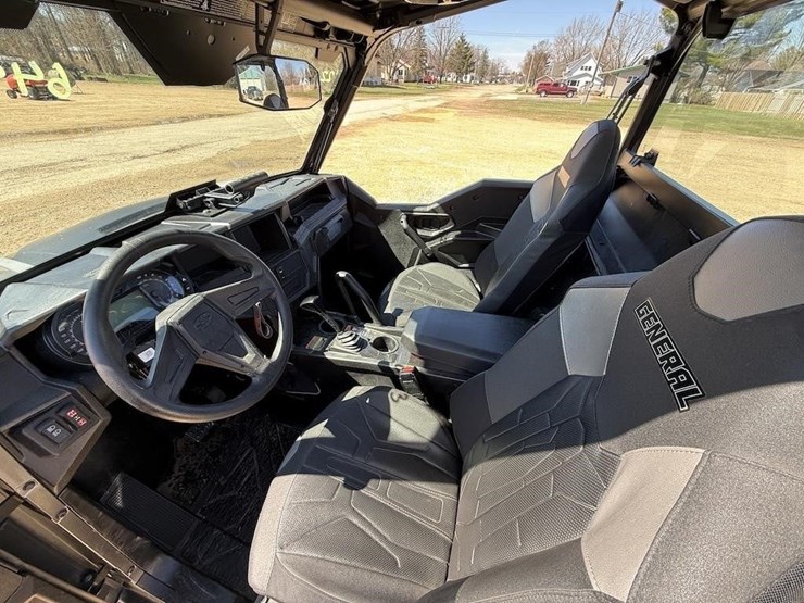 2022-general-polaris-image-8