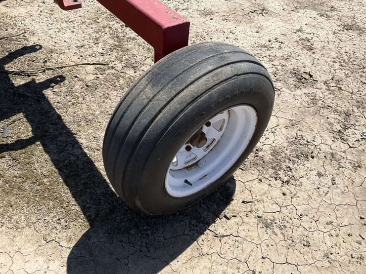 new-holland-252-image-8