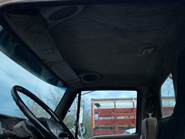 2000-caterpillar-3126-image-51