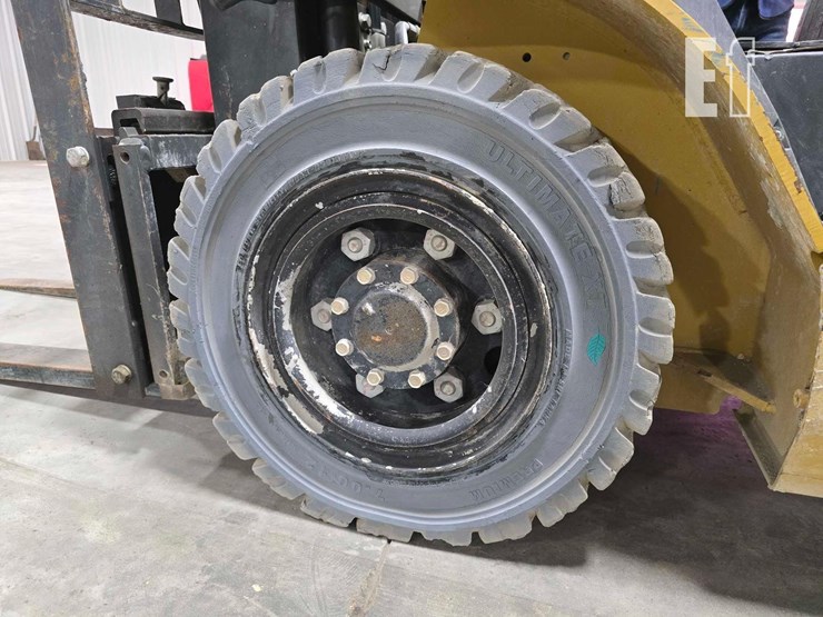 2021-caterpillar-gp25n-image-23