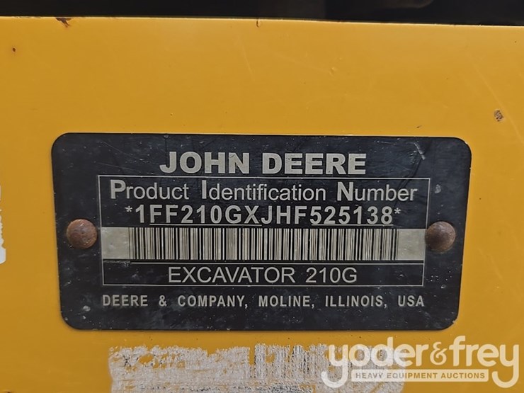 2017-deere-210g-lc-image-139