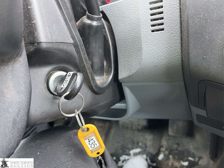 2013-ford-f350-image-15