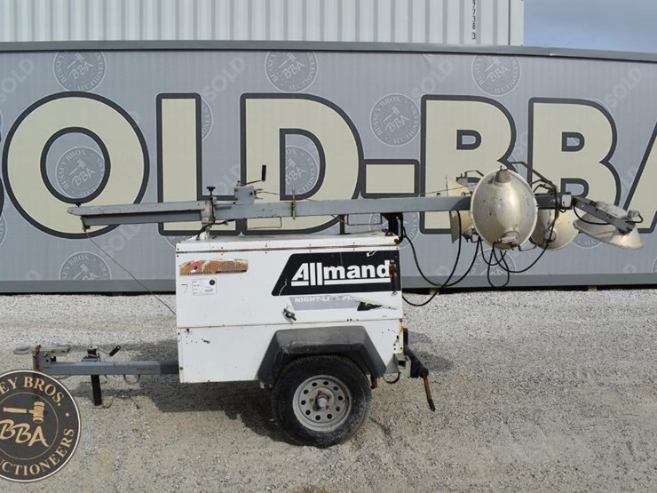 allmand-bros-nightlight-pro-42909-image-2