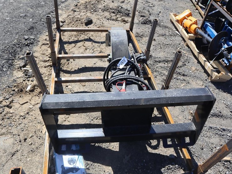 future-skid-steer-stump-grinder-image-5