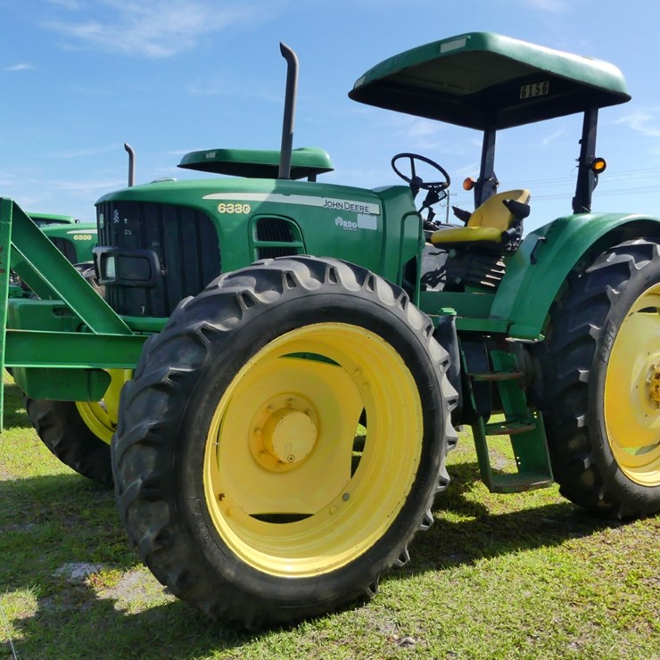 JOHN DEERE 6330
