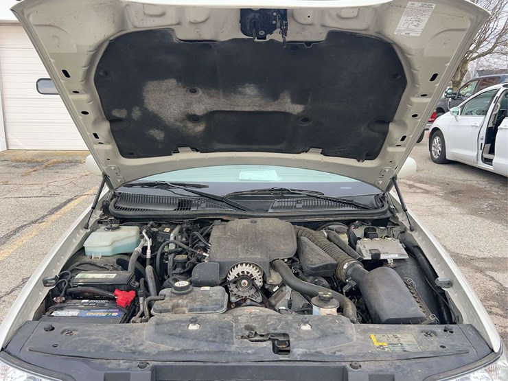 2005-lincoln-town-car-image-82