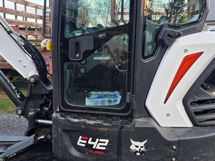 2023-bobcat-e42-image-18
