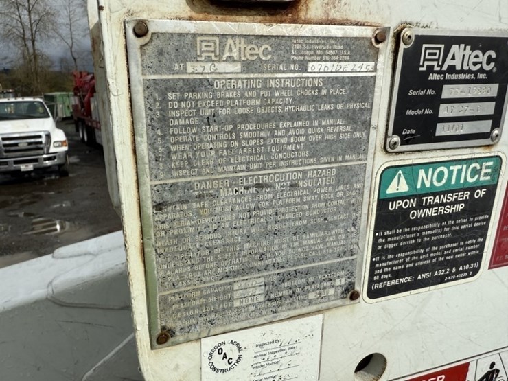 2001-ford-f550-xl-sd-image-22