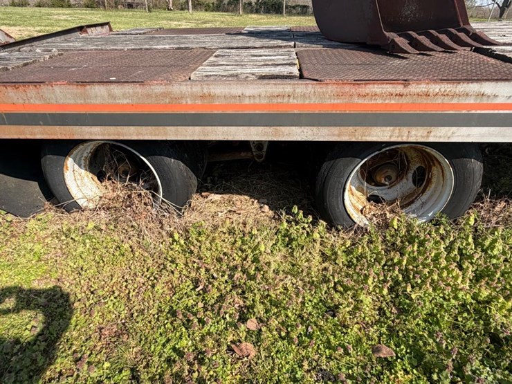 #31744-•-1993-international-18d-dual-tandem-axle-equipment-image-10