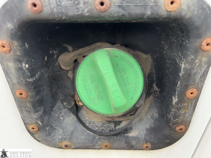 2012-ford-f550-image-32