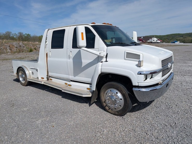 2005-chevrolet-kodiak-c4500-image-2