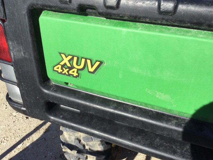 john-deere-gator-image-8