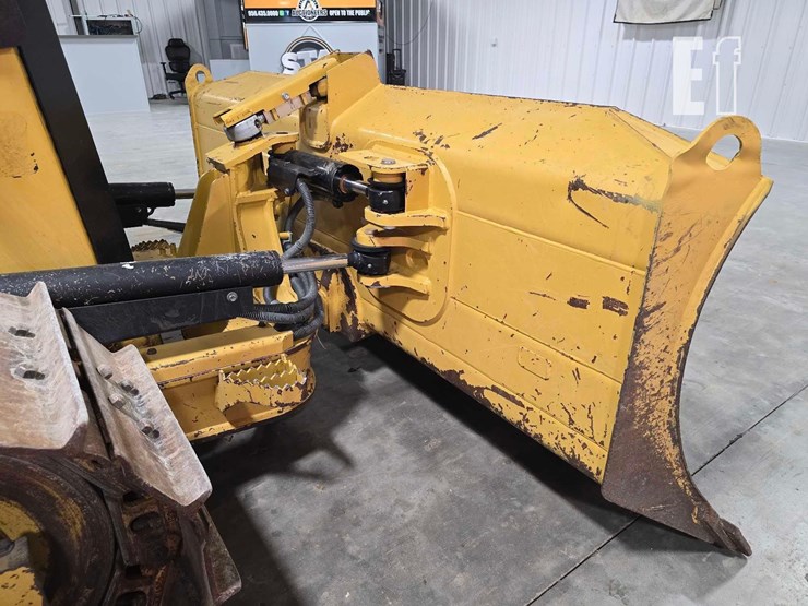 2021-caterpillar-d3-image-11