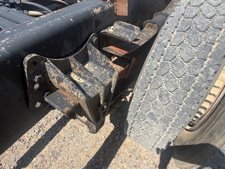 1990-international-4900-image-7