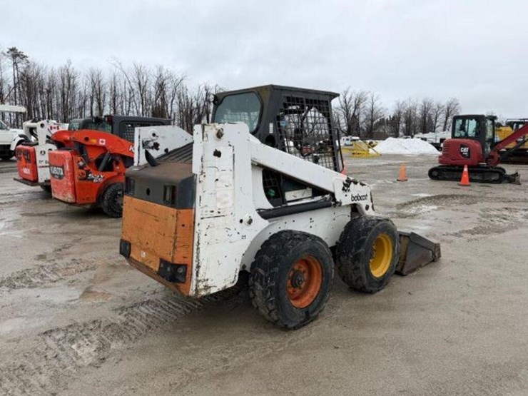 2009-bobcat-864-image-8