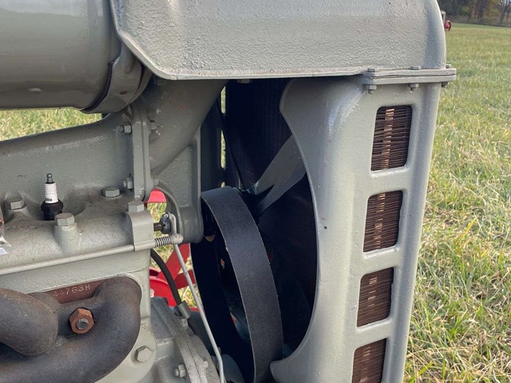 1919-fordson-tractor-image-25