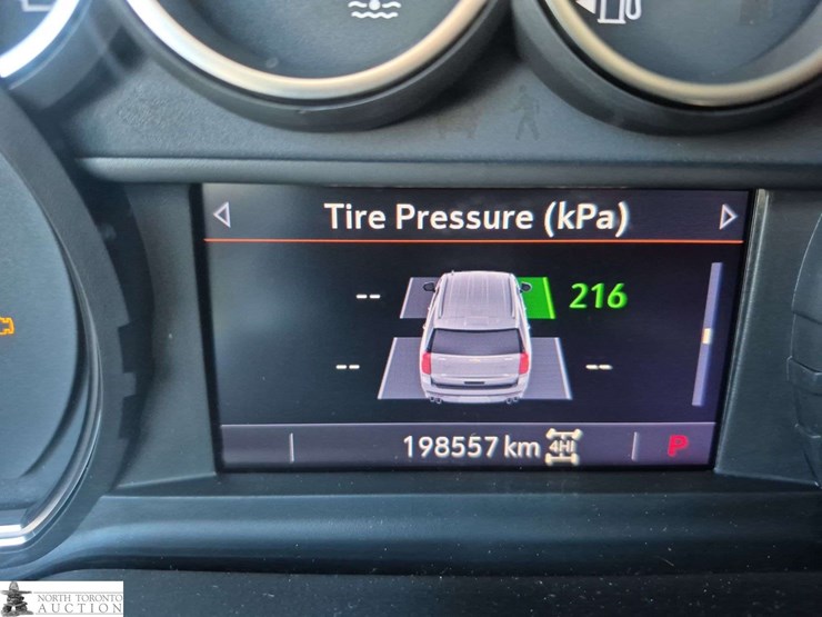 2021-chevrolet-tahoe-image-3